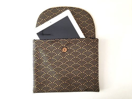 housse tablette bleu nuit or