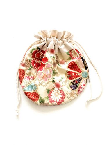 Pochon floral fond beige