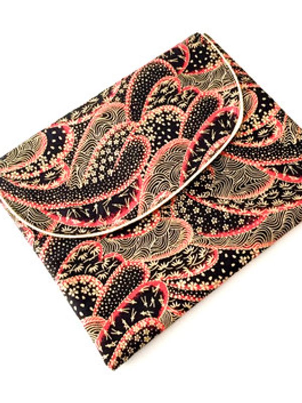 Housse tablette noir rouge or