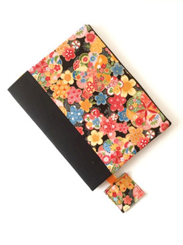 Couvre livre japonais fleurs multicolores