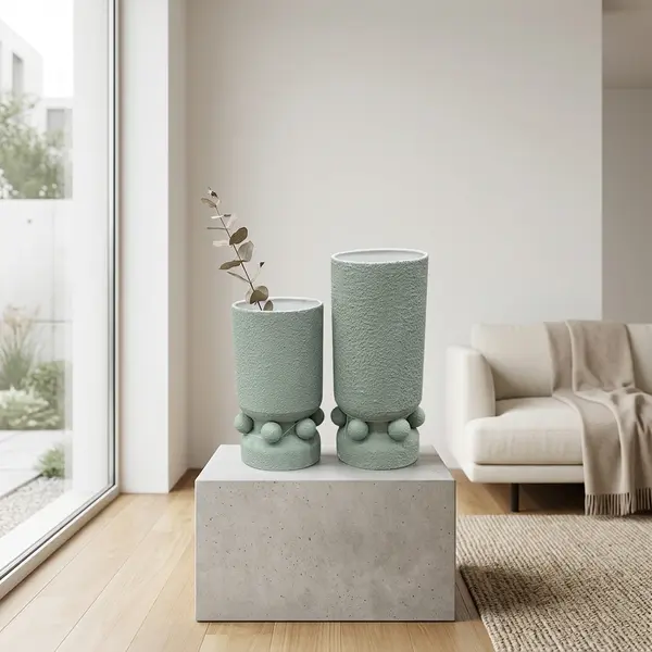 Jarrón grande en ceramica color verde textura porosa
