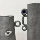 Jarrón grande gris raton en ceramica tallado con errajes - vista 4