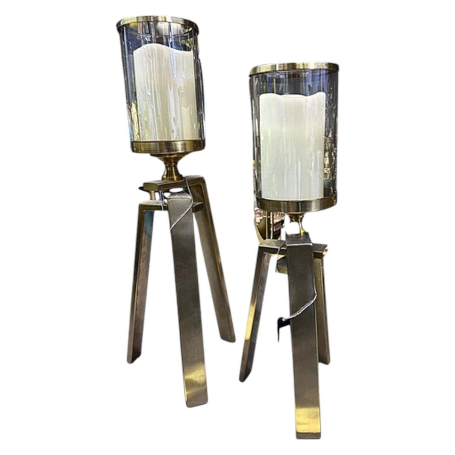 Candelabro grande en latón con brisero de vidrio