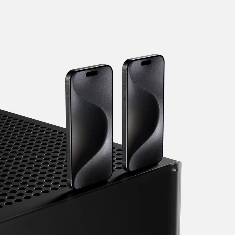 iPhone 15 Pro Max Mockup 03