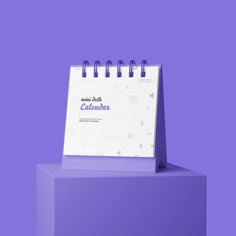 Mini Desk Calendar PSD Mockup 4