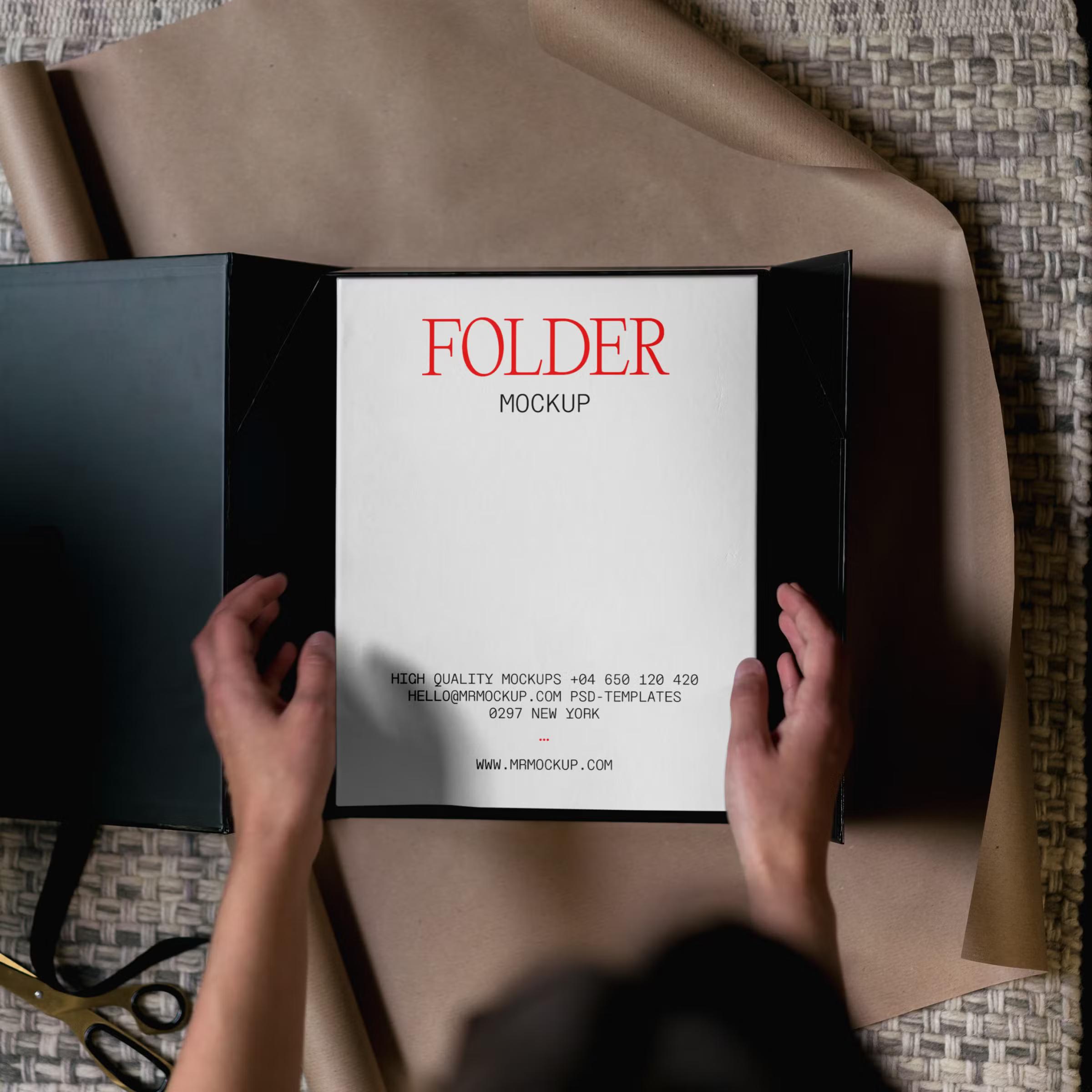 Free Folder Mockup
