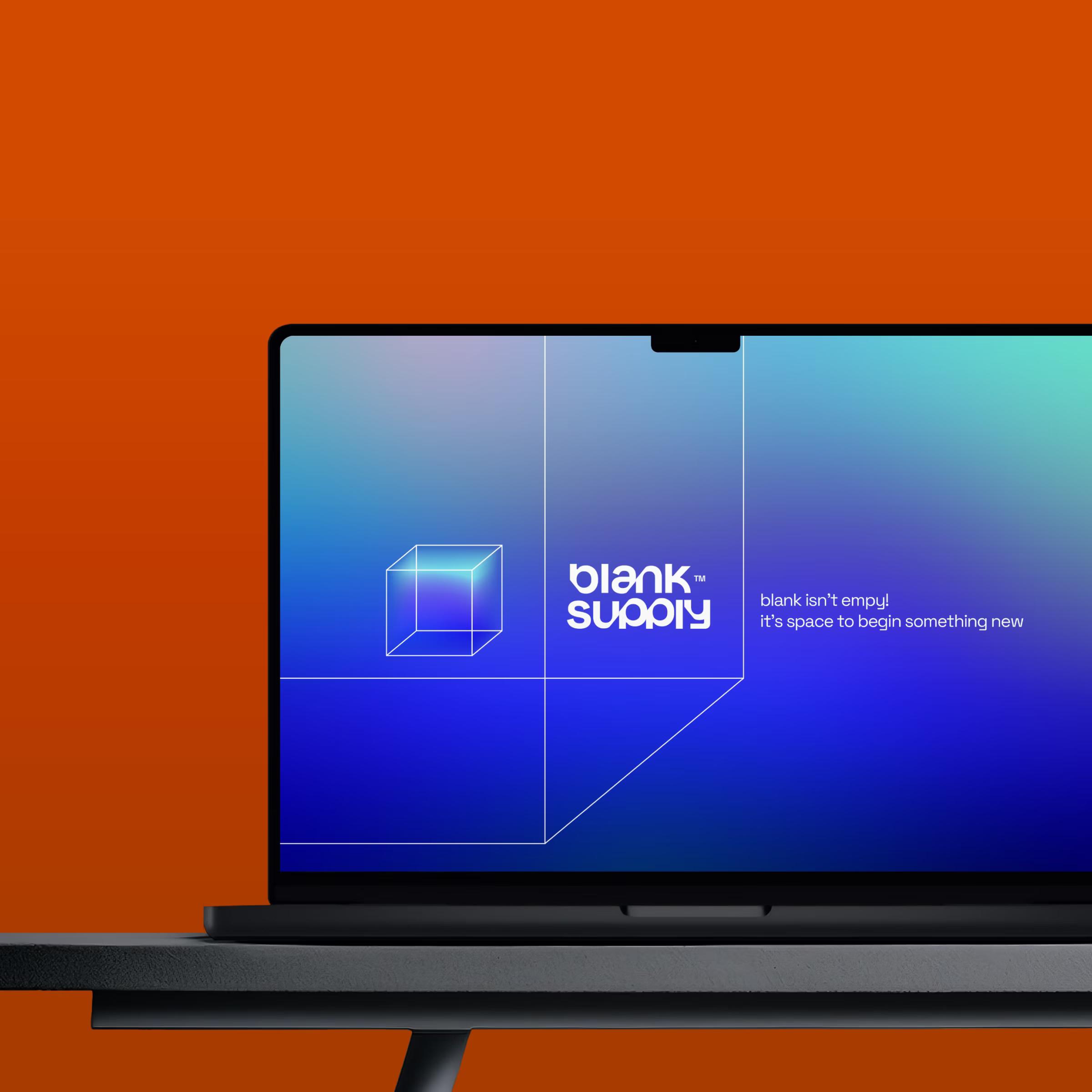 Free Macbook Mockup [Blank003]