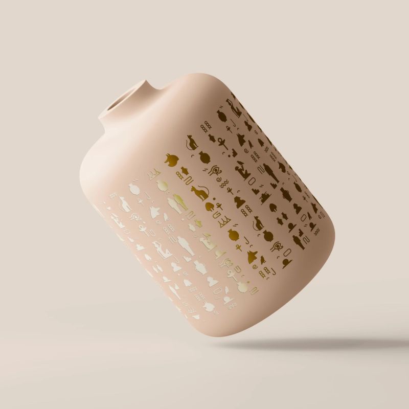 Vase Mockup 3