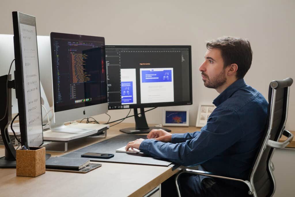 Agence DEBORD, développement de logiciels sur mesure