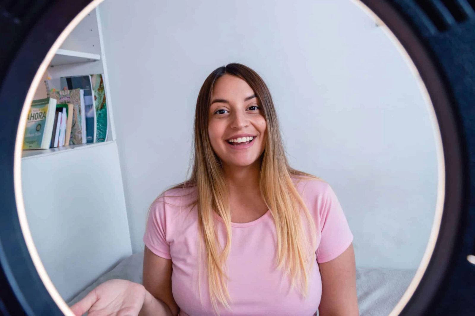 Pourquoi et comment utiliser les formats vidéo UGC pour Facebook Ads