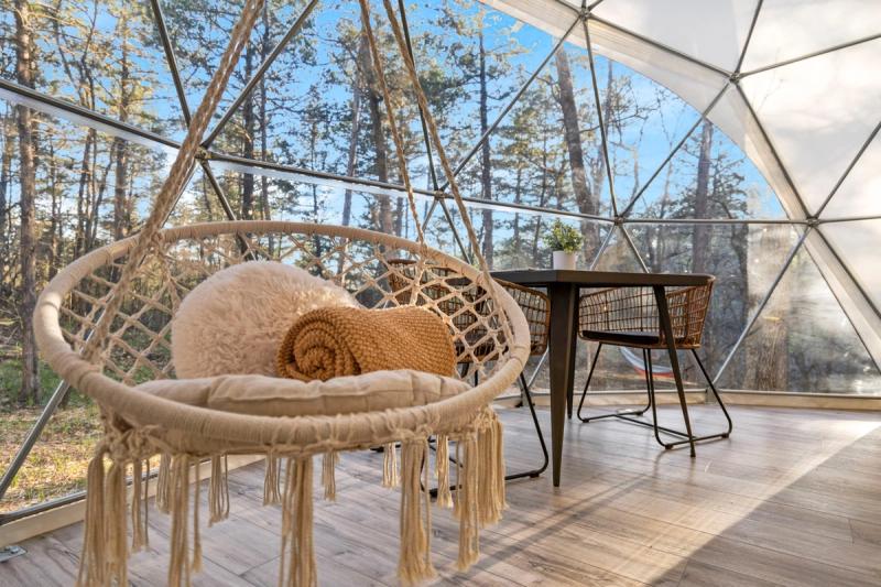 Campfire Hollow geodesic dome retreat on Table Rock Lake