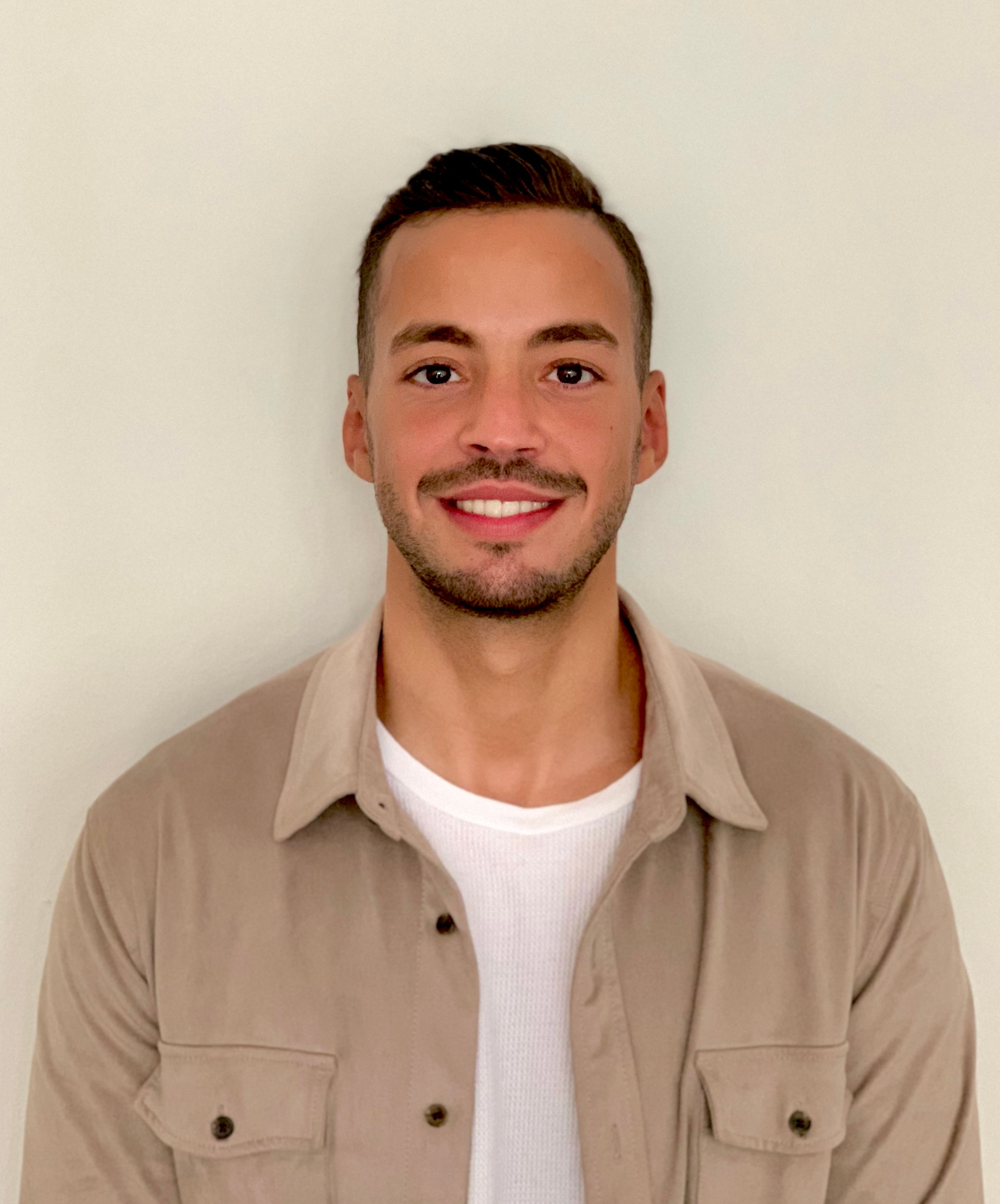 Younes Sakali 