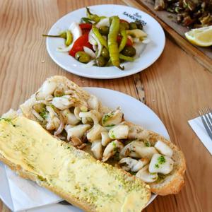 Traditional cuttlefish sandwich from the Valencian mid-morning snack