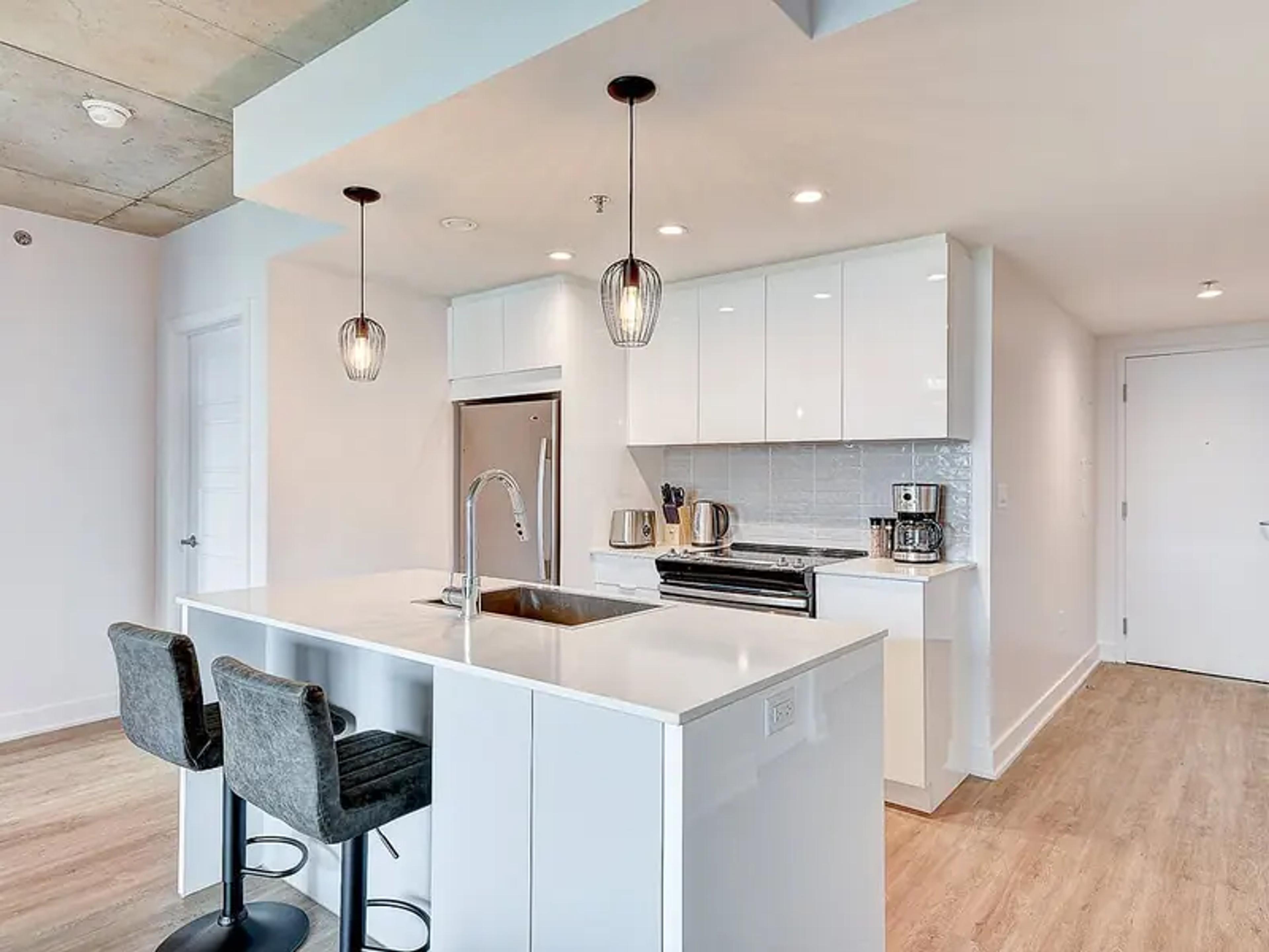 Condo St-Laurent 1 chambre