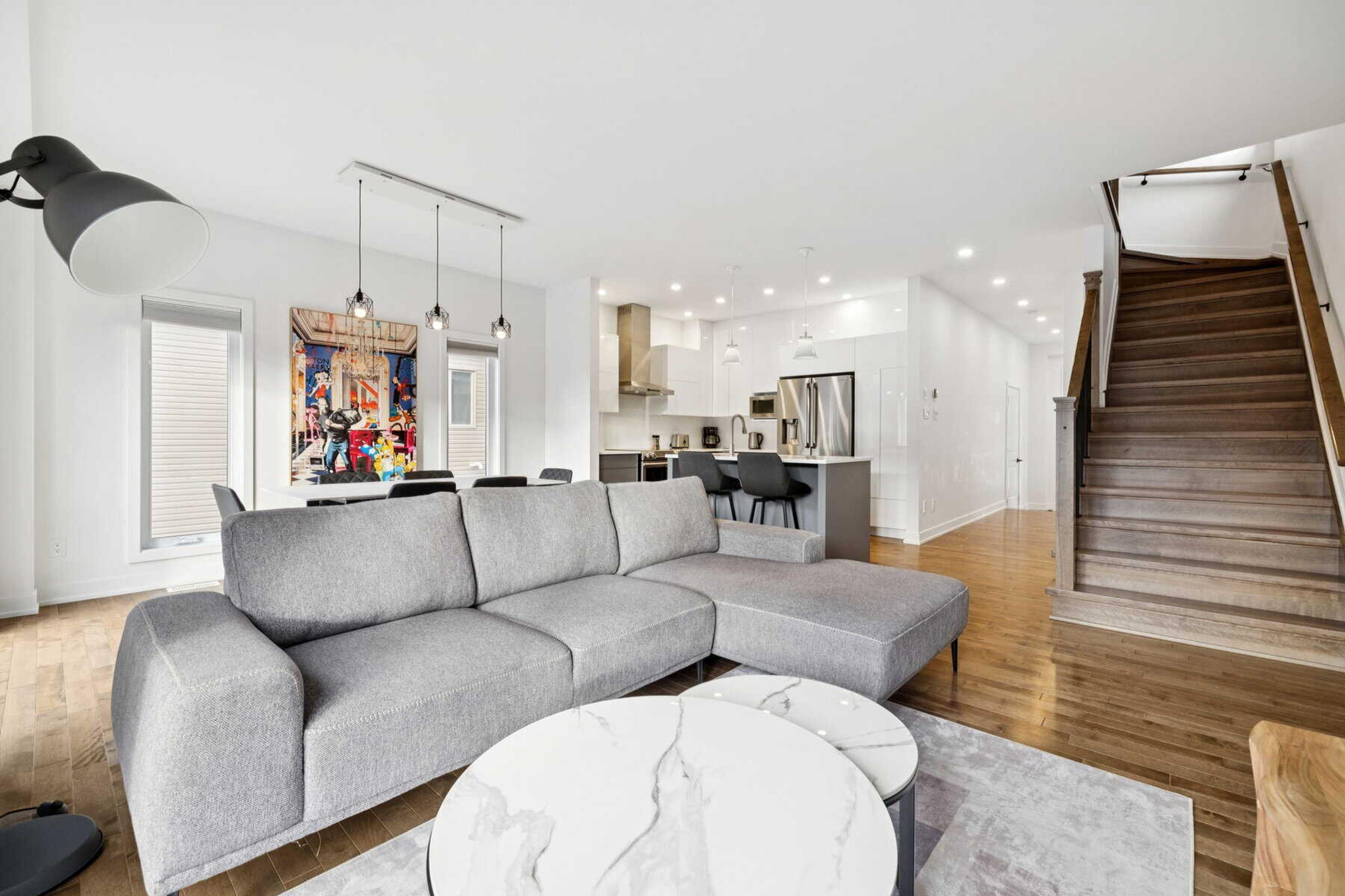 La maison du Pavillon – 3 chambres / 2 salles de bain – Gatineau