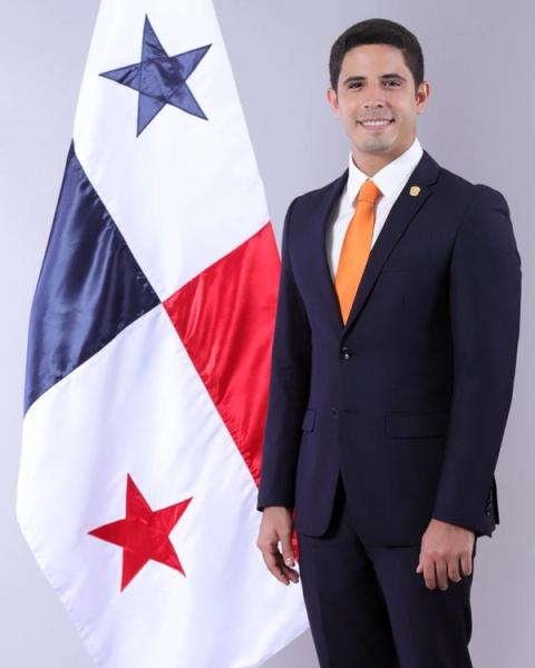 Retrato oficial del diputado José Pérez Barboni.