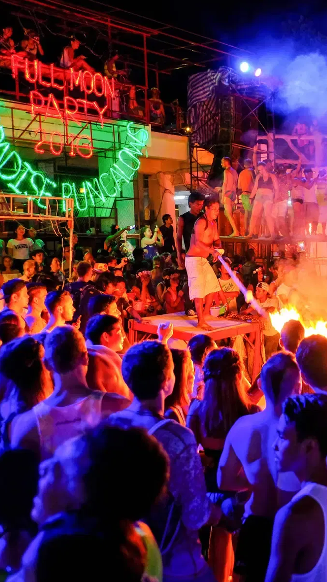 Thailand Fullmoon New Year Party