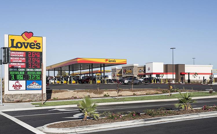 Alternate exterior view of the Love's Travel Stop in Madera, CA