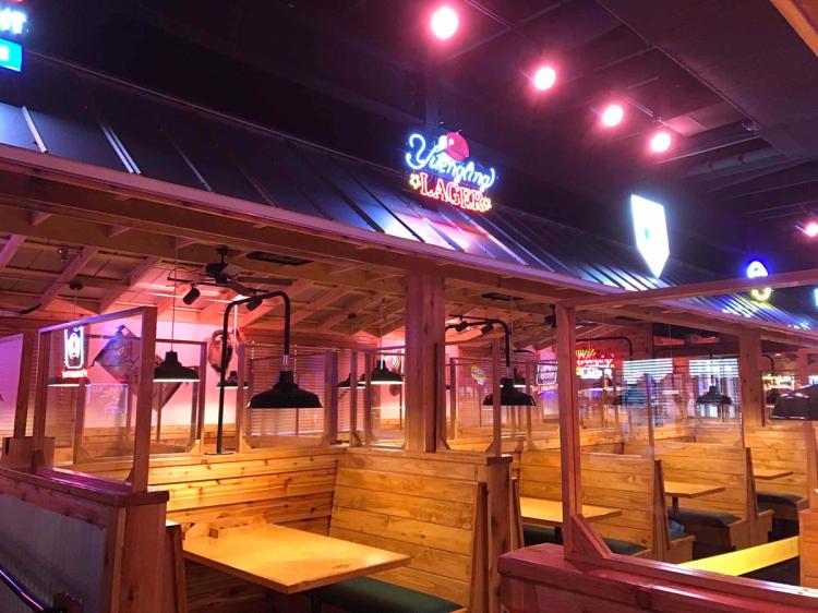 Dining area at Texas Roadhouse in Millsboro, DE.