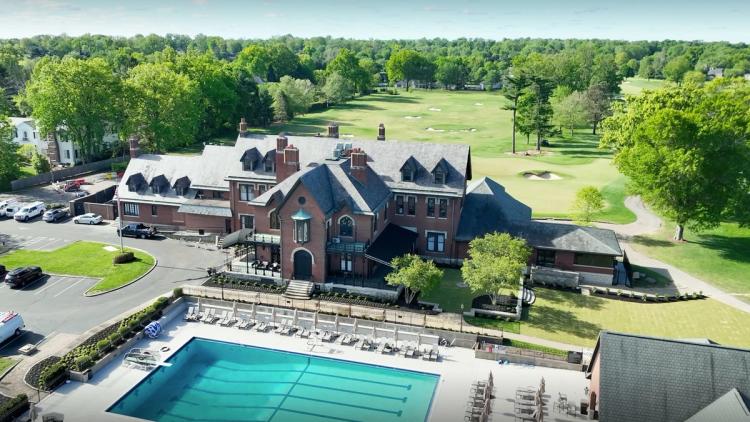 Exterior view of the Hurstbourne Country Club.