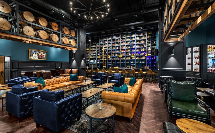 Bar and lounge area of Watch Hill Proper.