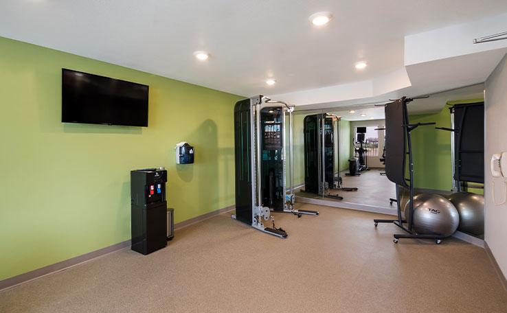 Guest gym at the WoodSpring Suites hotel in Austin, TX.