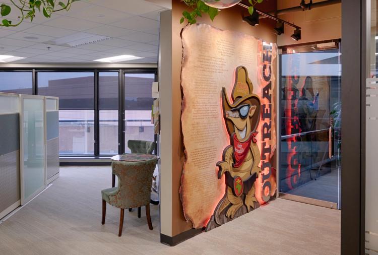 Armadillo based graphic wall inside the Texas Roadhouse Support Center in Louisville, KY.