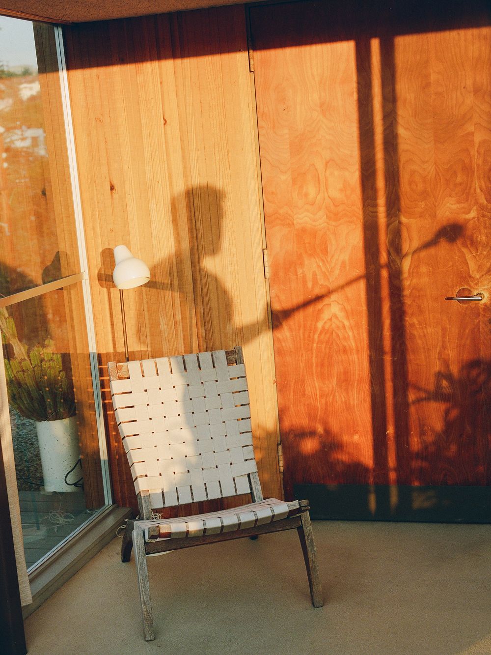 A decorative image from Usal Project