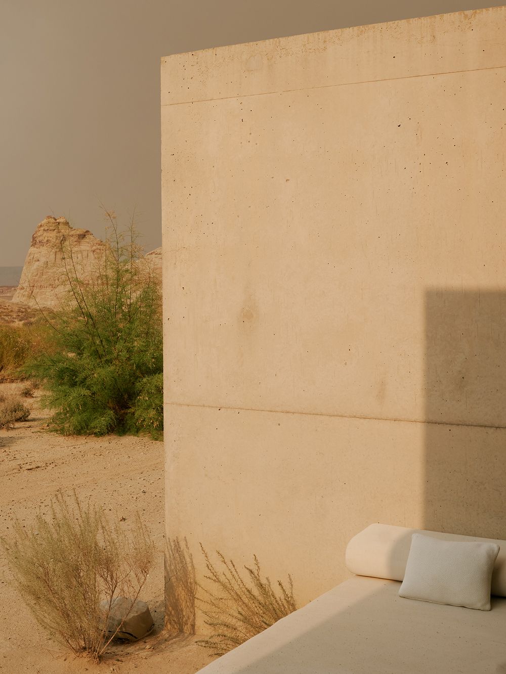 A decorative image from Usal Project