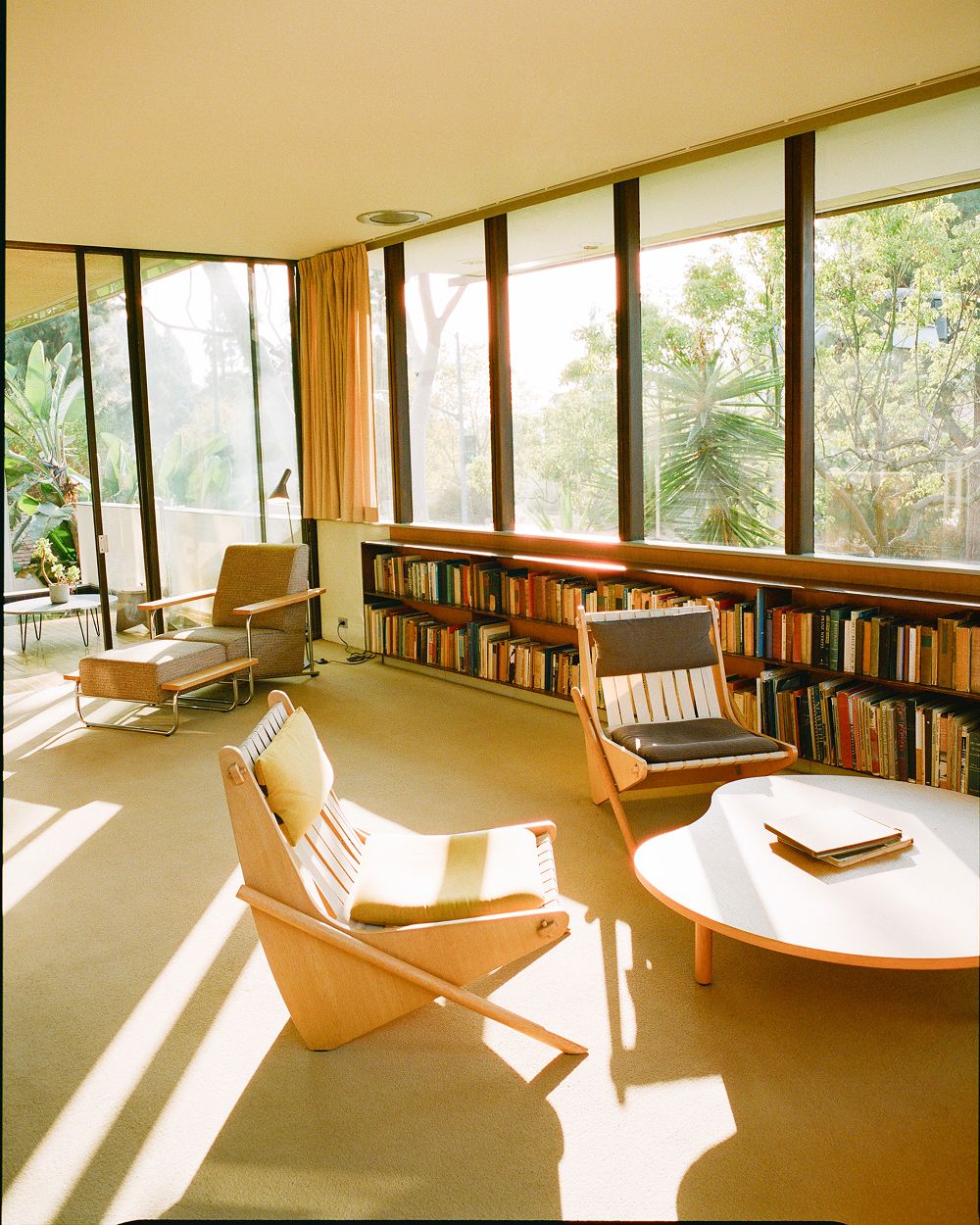 A decorative image from Usal Project