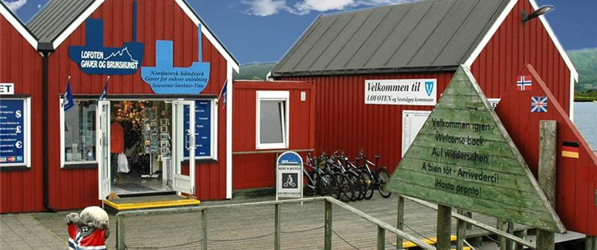 Harbor shop