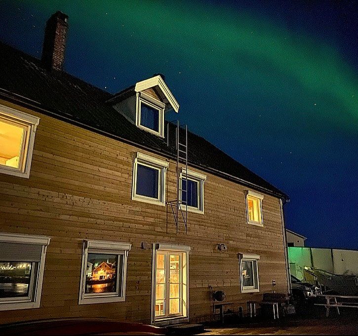 Nøtnes Midnattsol Guesthouse