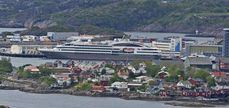 East port, close to the two Thon Hotels