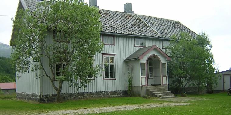 Visit the old School in Fygle