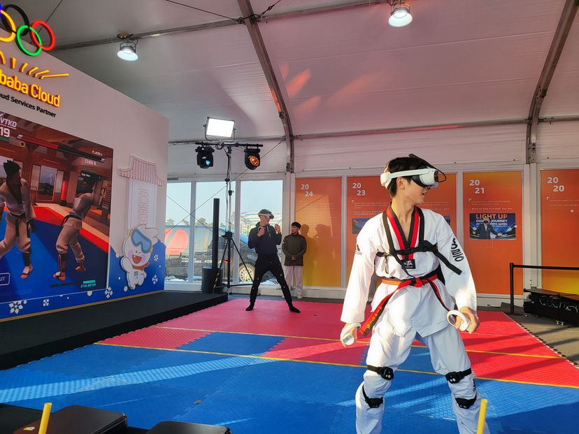 Athelete trying out the VTDK system