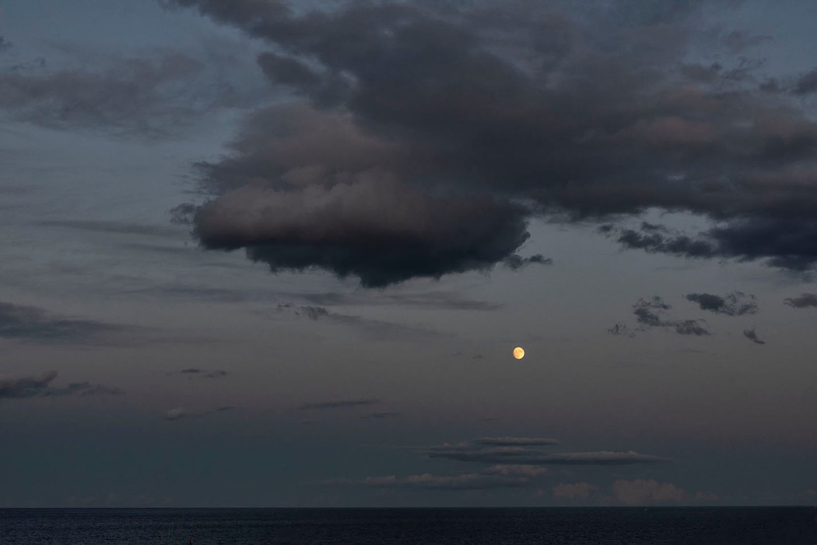 Full moon — fotografia 18 di Francesco Loliva