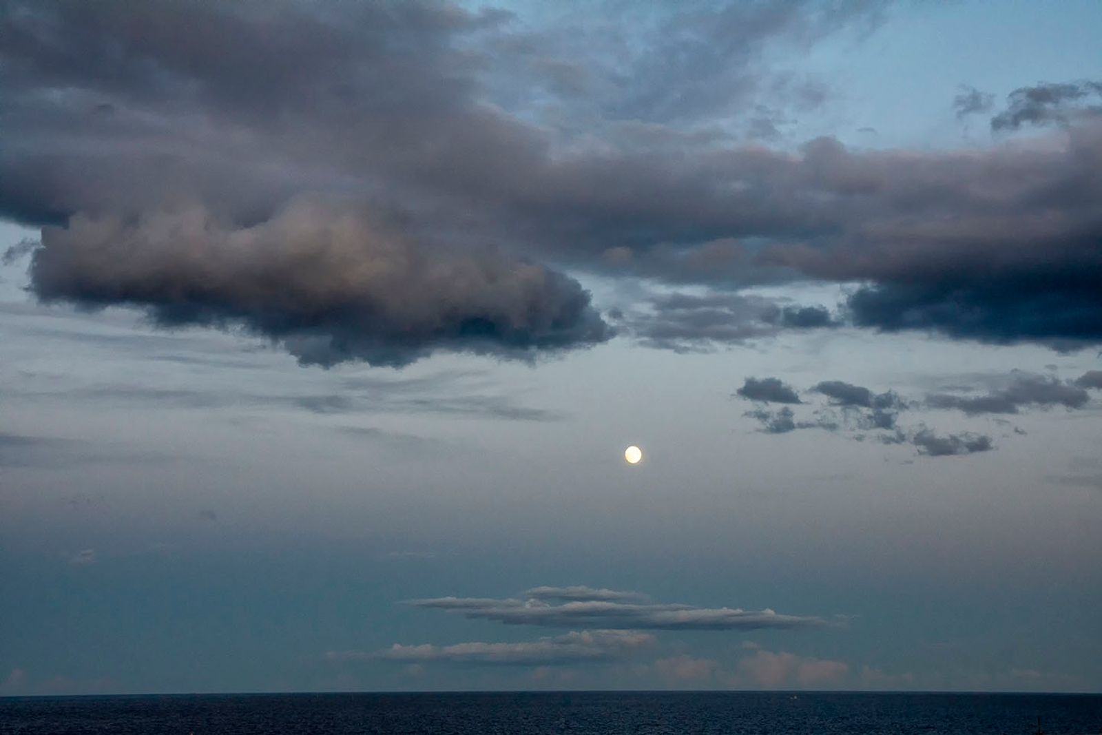 Full moon — fotografia 17 di Francesco Loliva