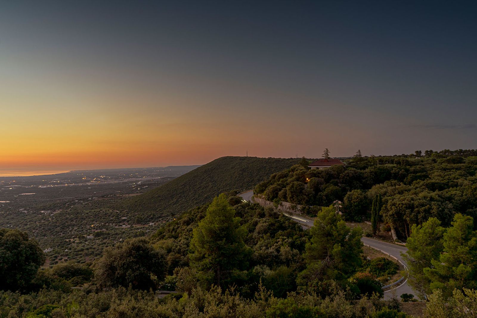 Alba alla loggia di Pilato - MONOPOLI (BA) — fotografia 5 di Francesco Loliva