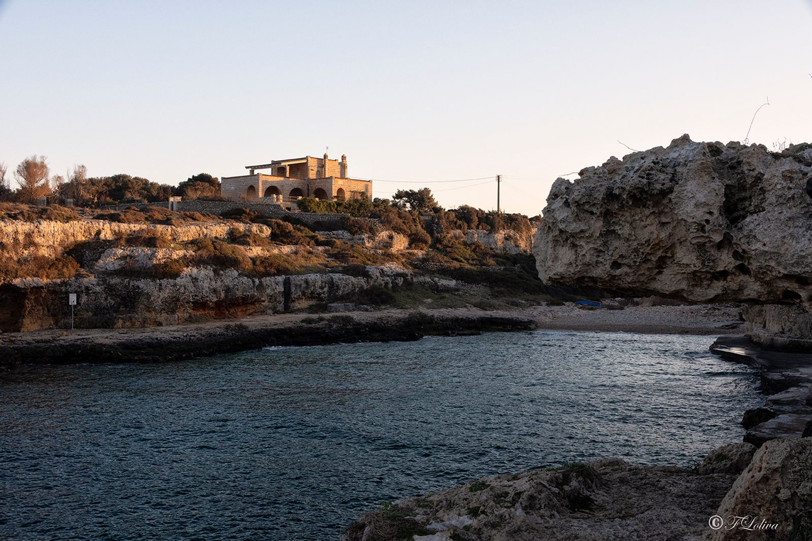 TORRE INCINA - POLIGNANO — fotografia 7 di Francesco Loliva