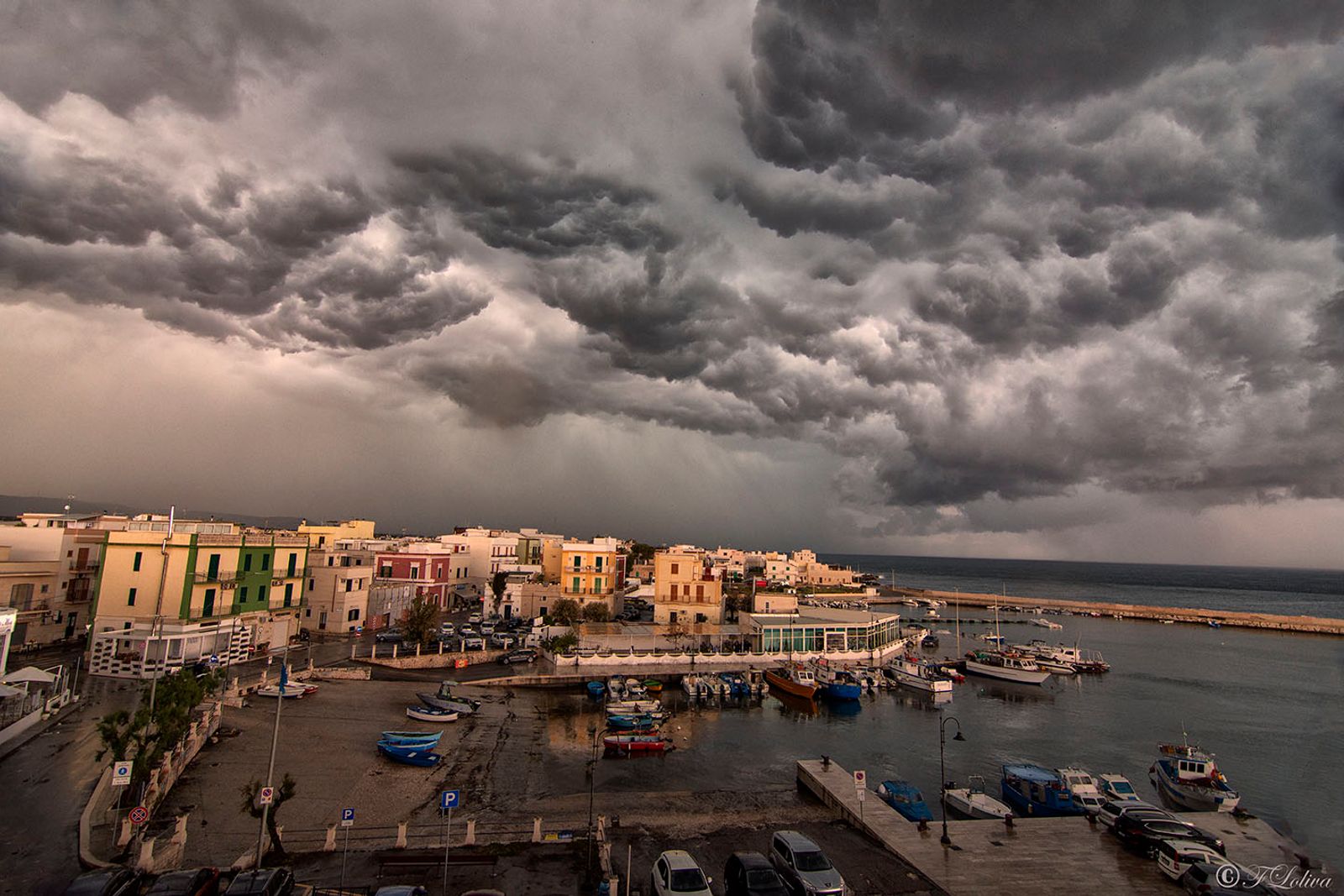 Mala tempora — fotografia 1 di Francesco Loliva
