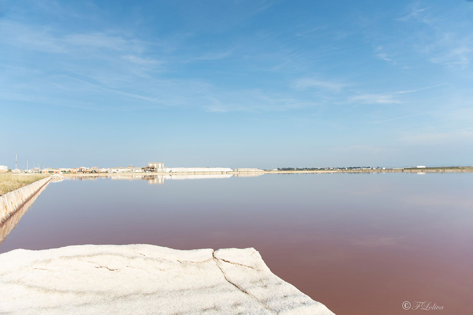 Vedere cosa riservano questi specchi d’acqua, i cui riflessi si confondono con il cielo e le cui tonalità di colore…