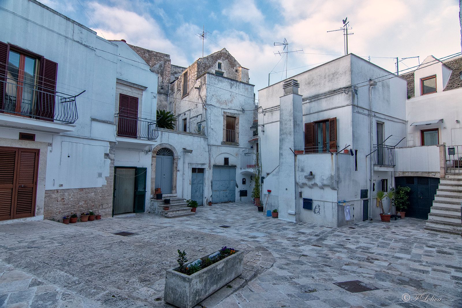 NOCI - IL CENTRO STORICO — fotografia 10 di Francesco Loliva