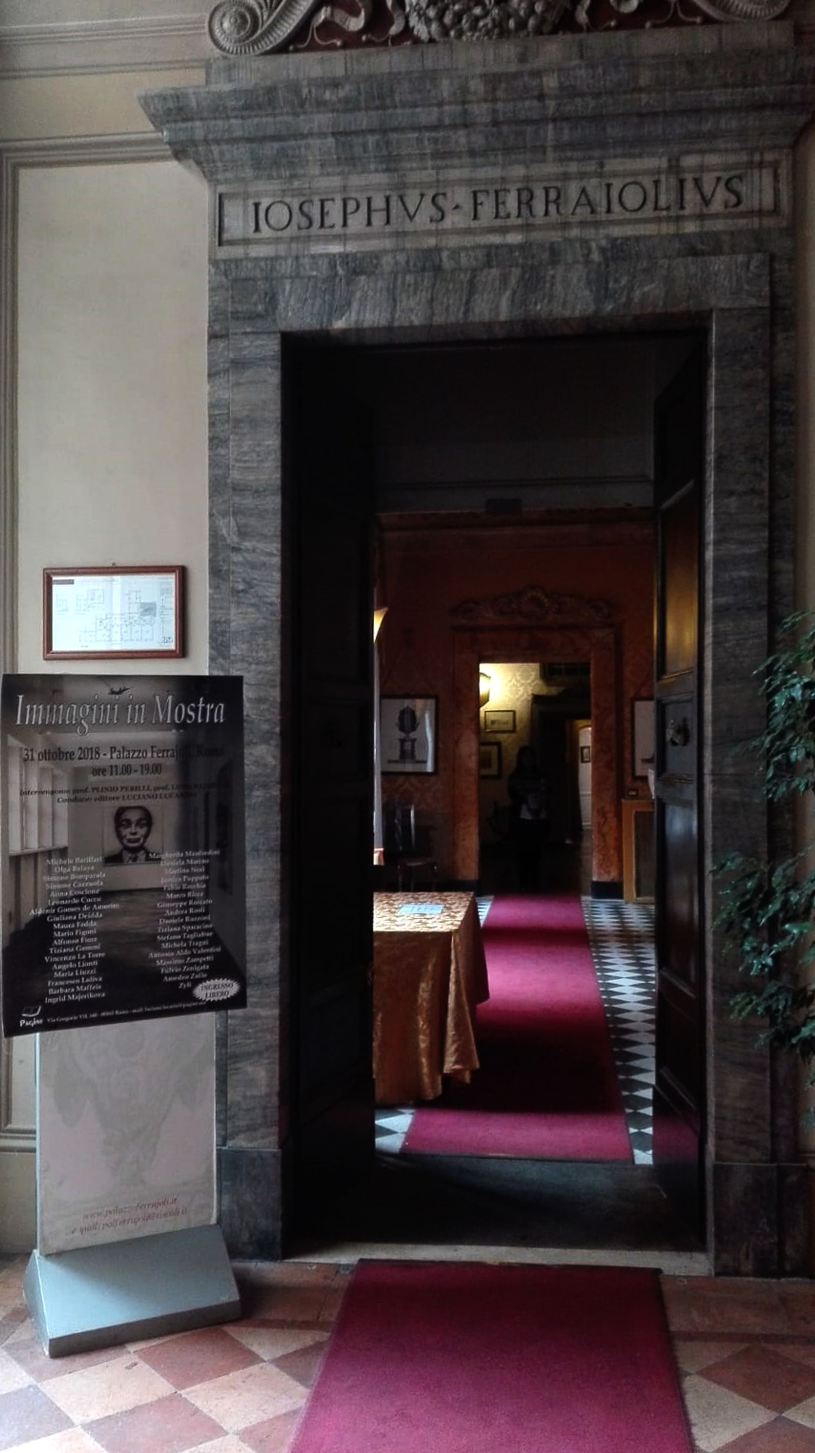 PALAZZO FERRAJOLI 31 OTTOBRE 2018 — fotografia 4 di Francesco Loliva