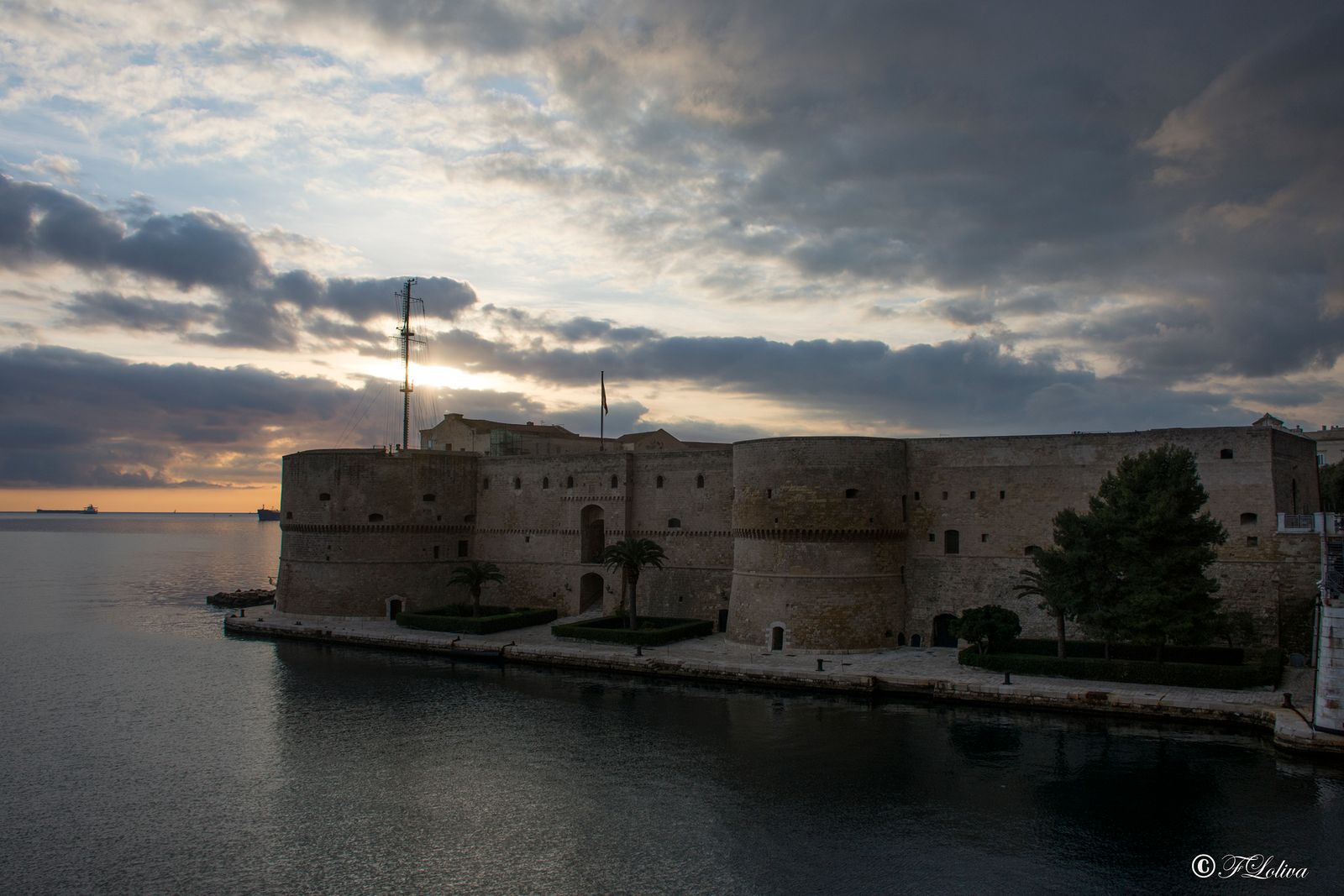 TARANTO — fotografia 6 di Francesco Loliva