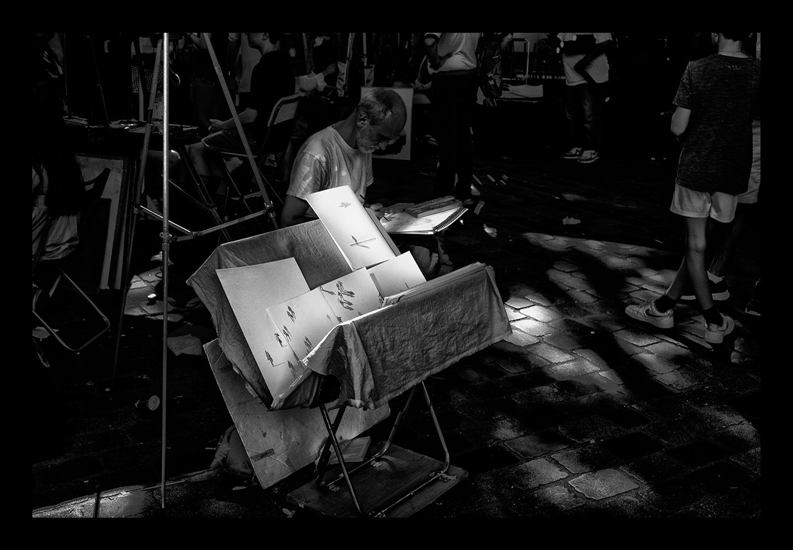 ARTISTA DI STRADA - MONTMARTRE