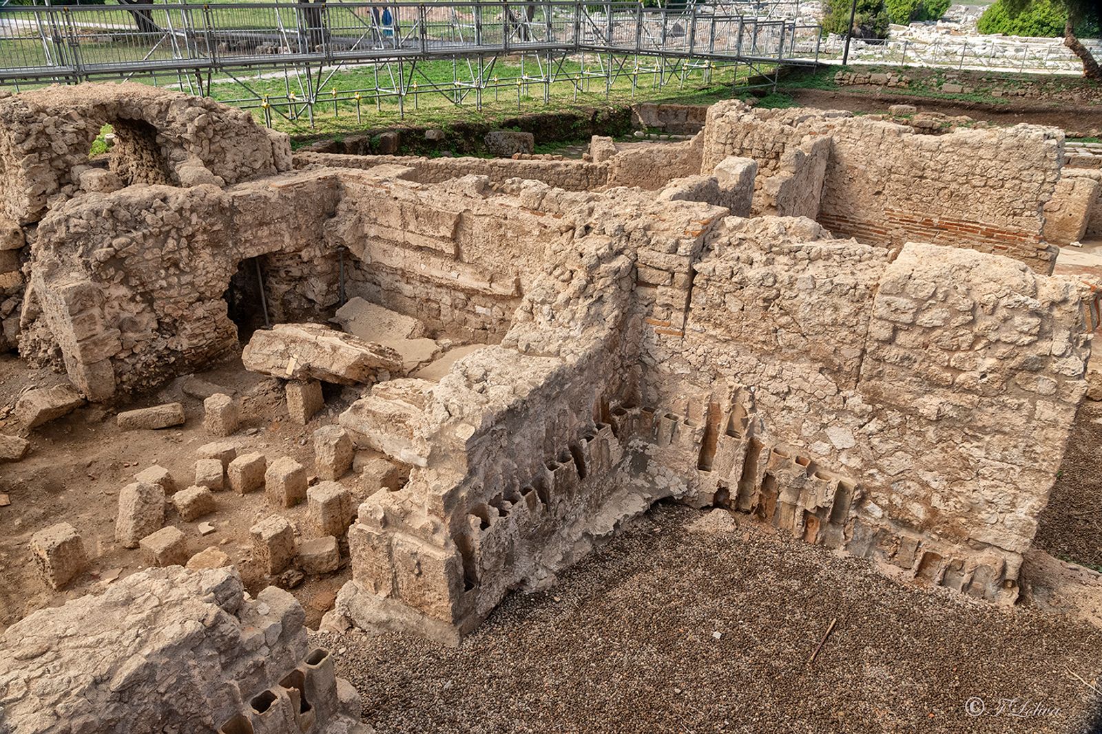 PARCO ARCHEOLOGICO DI EGNAZIA — fotografia 37 di Francesco Loliva