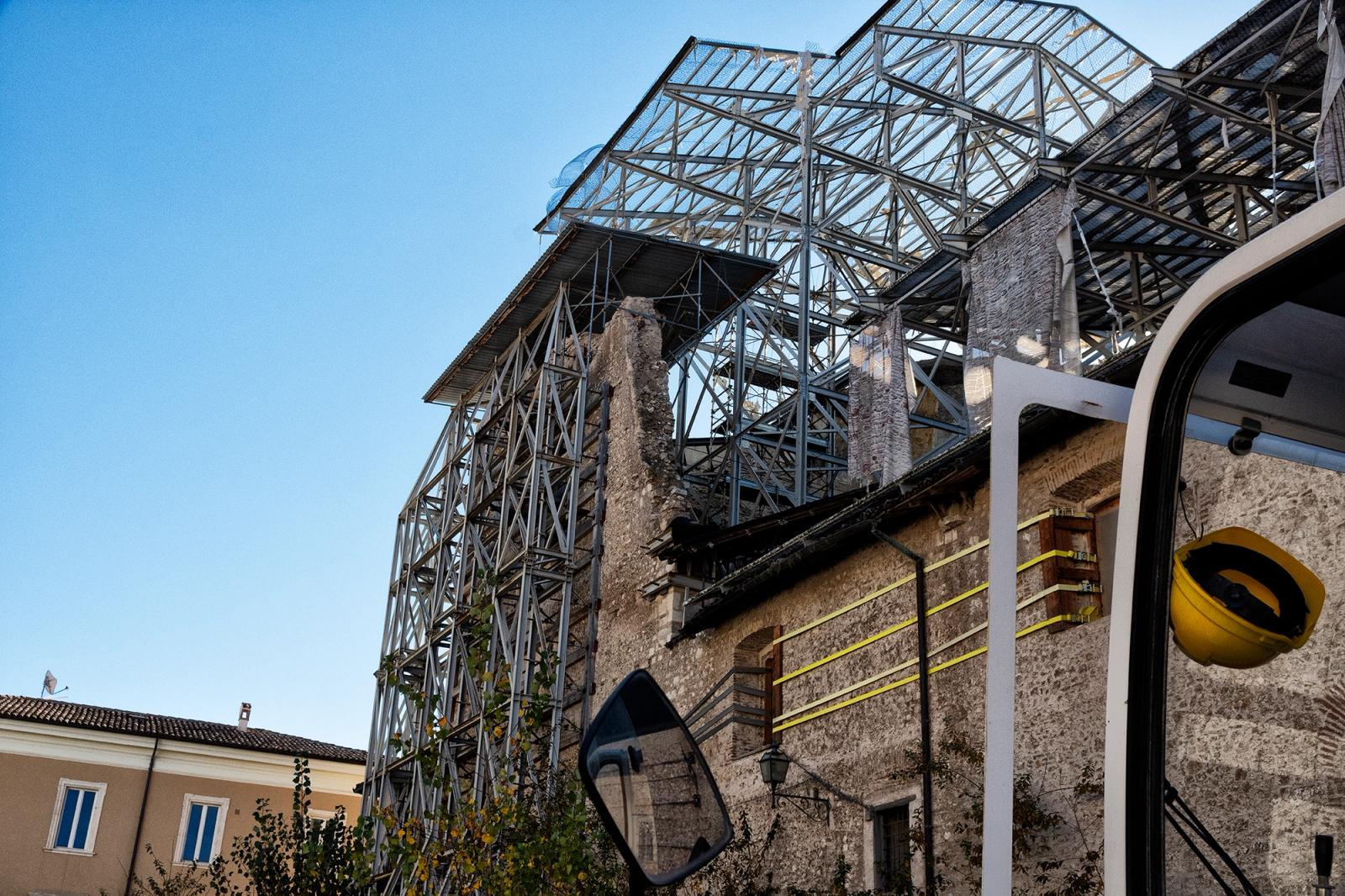 L'AQUILA 10 ANNI DOPO — fotografia 30 di Francesco Loliva