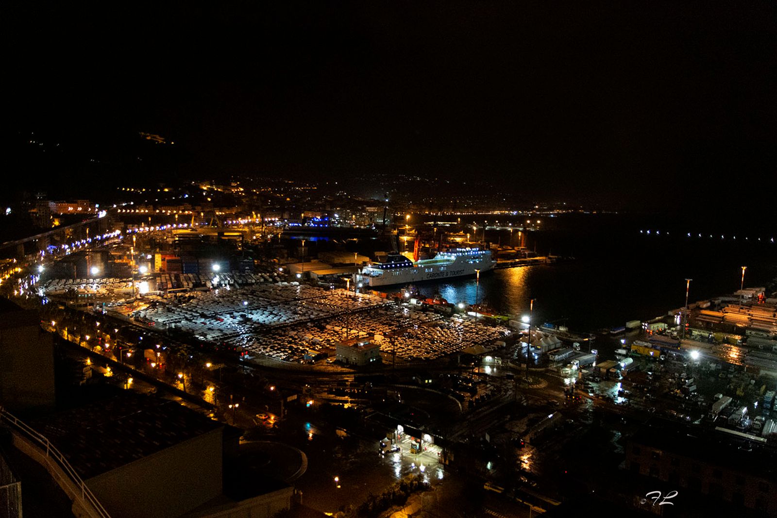 SALERNO IL PORTO E LE LUCI D'ARTISTA — fotografia 8 di Francesco Loliva