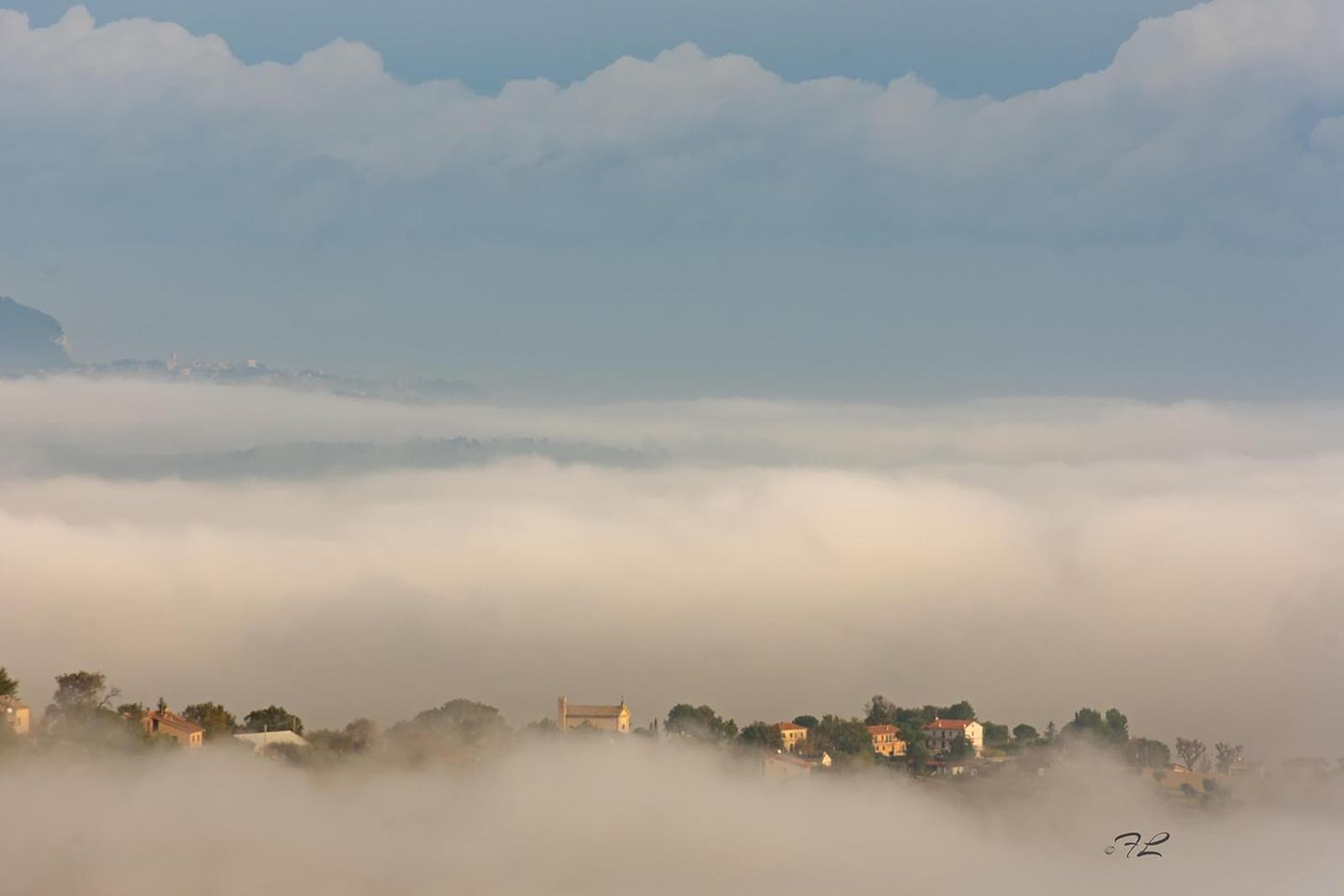 La nebbia — fotografia 8 di Francesco Loliva