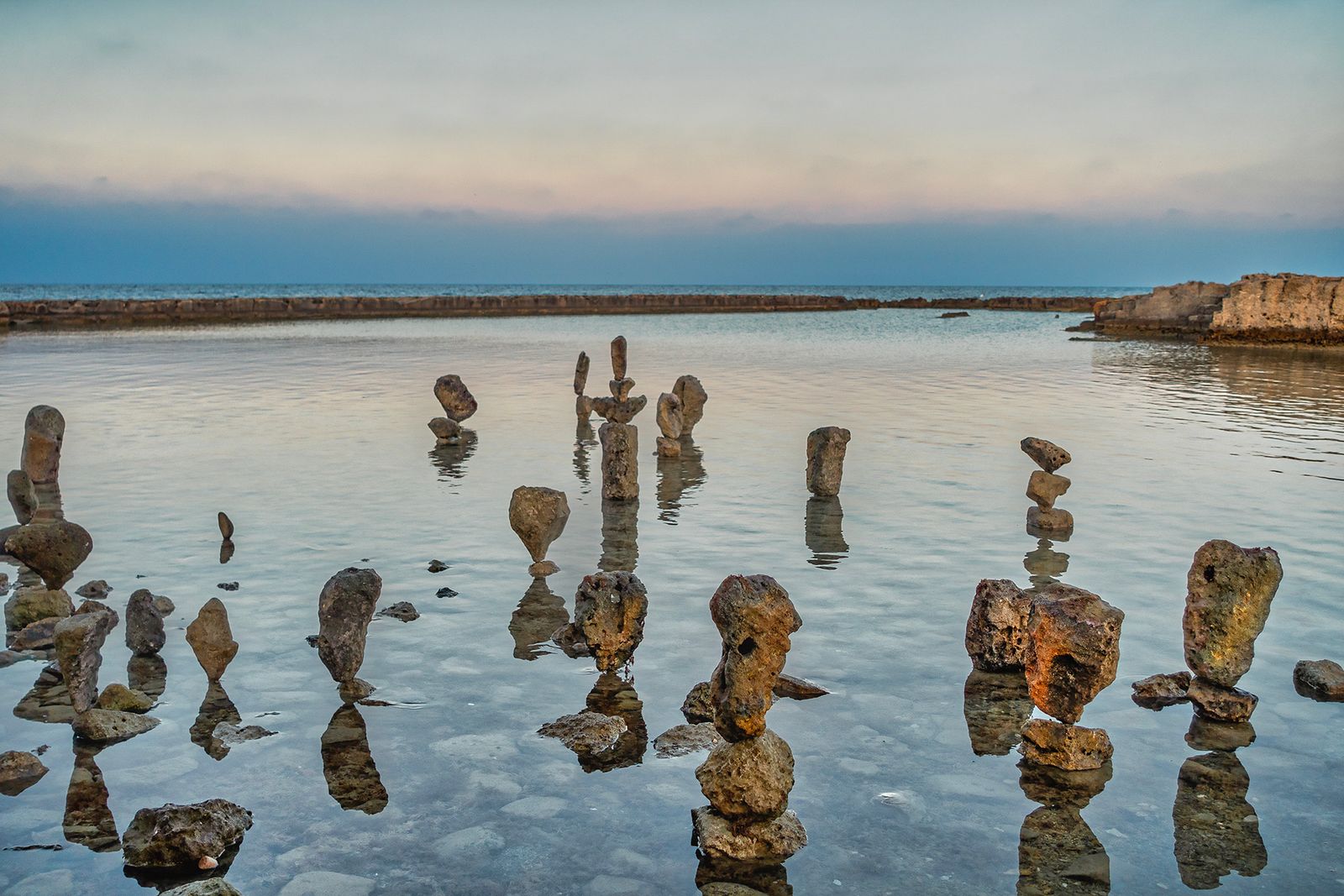 STONE BALANCING